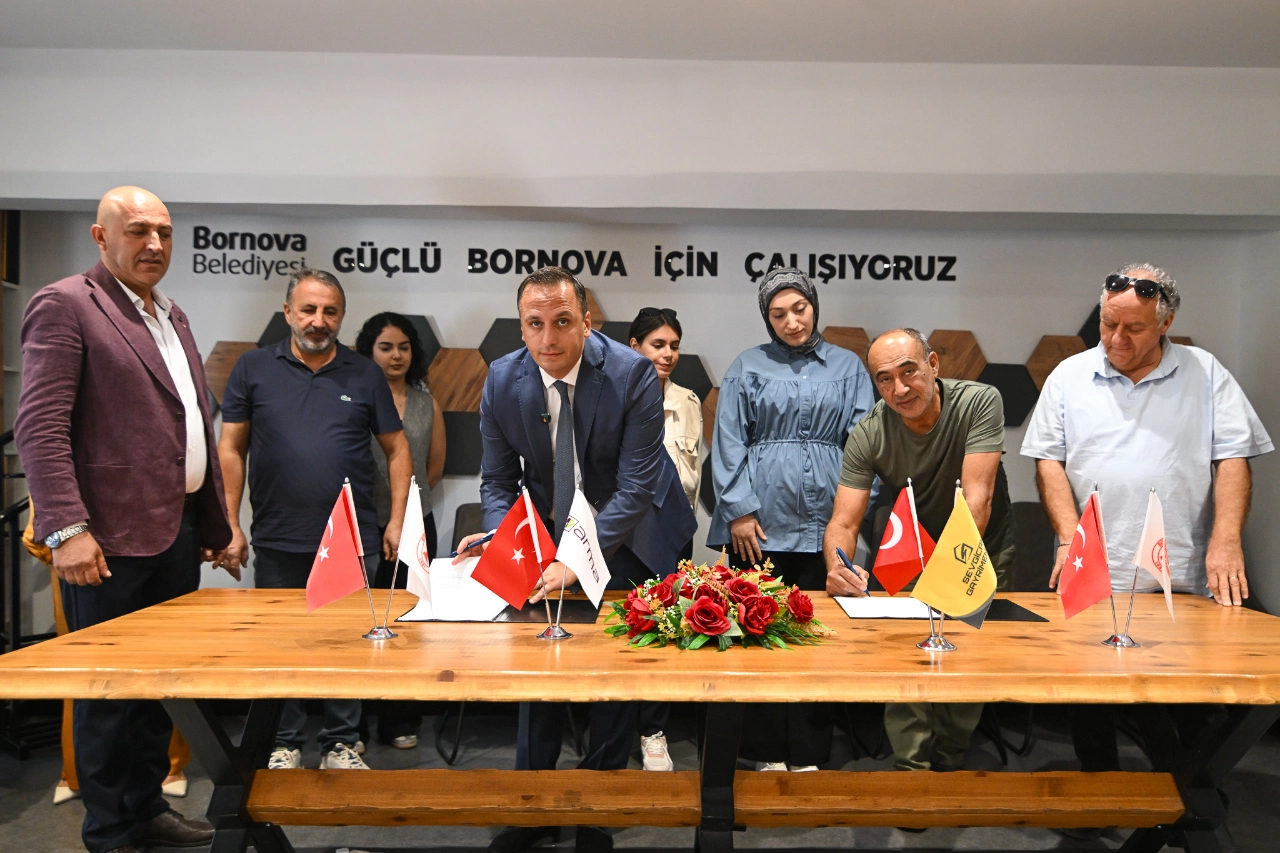 “Sağlık Destek Kart” ile çınarlara sevgi ve hizmet köprüsü