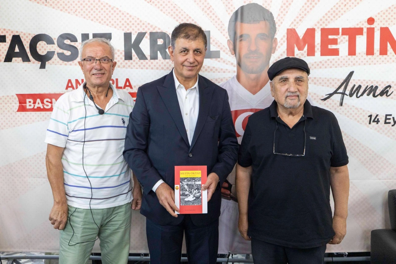 Tacsiz Kral Anmasinda Basmane Icin Yeni Donem Mesaji Yenibakishaber (1)