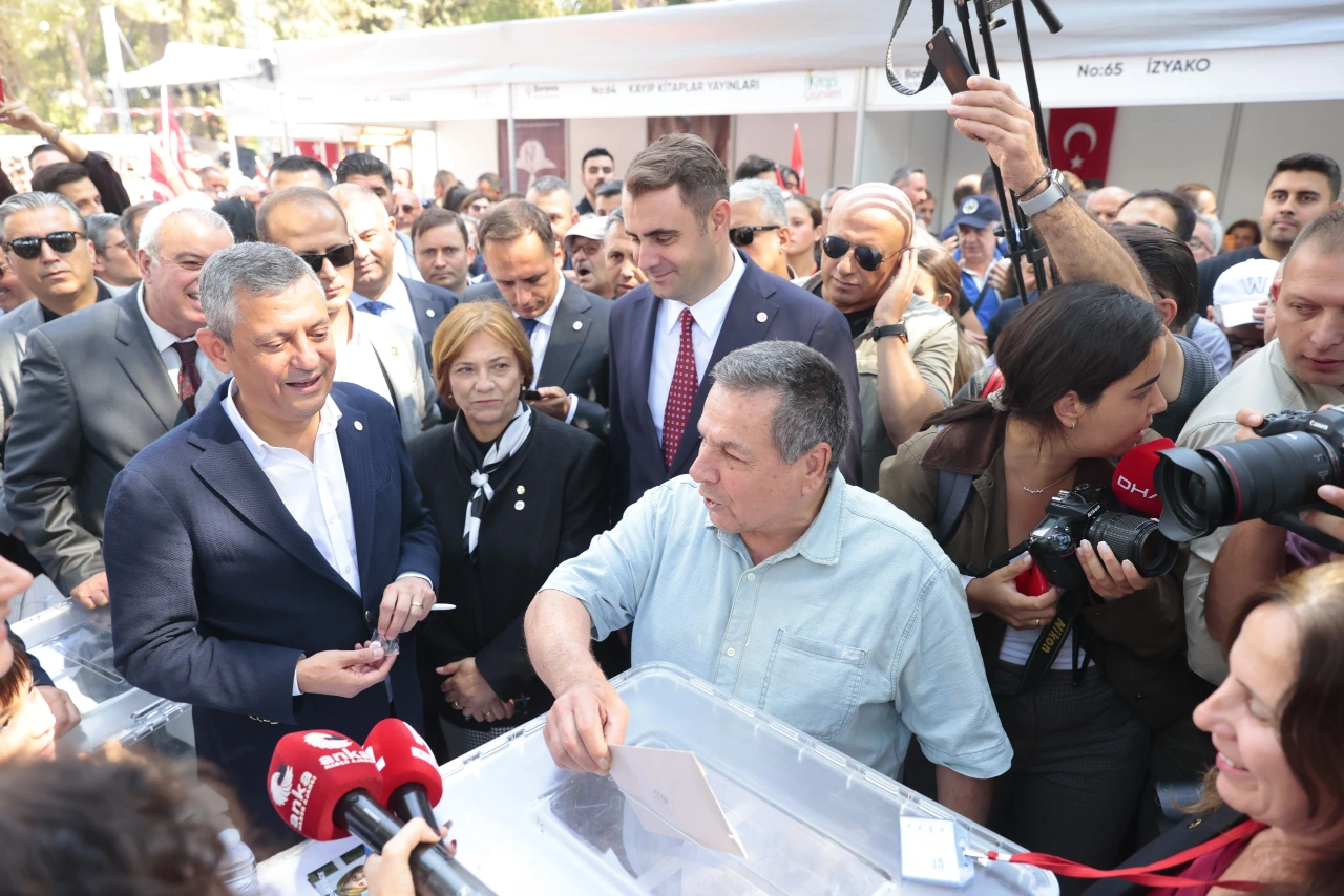 Yeni Partili Guc Izmirde Tarihi Bir Basariya Ulastik Yenibakishaber (1)