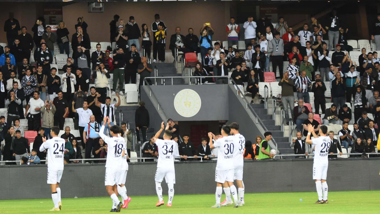 Altay'da reklam krizi çözülüyor: Gelir kapısı açılıyor