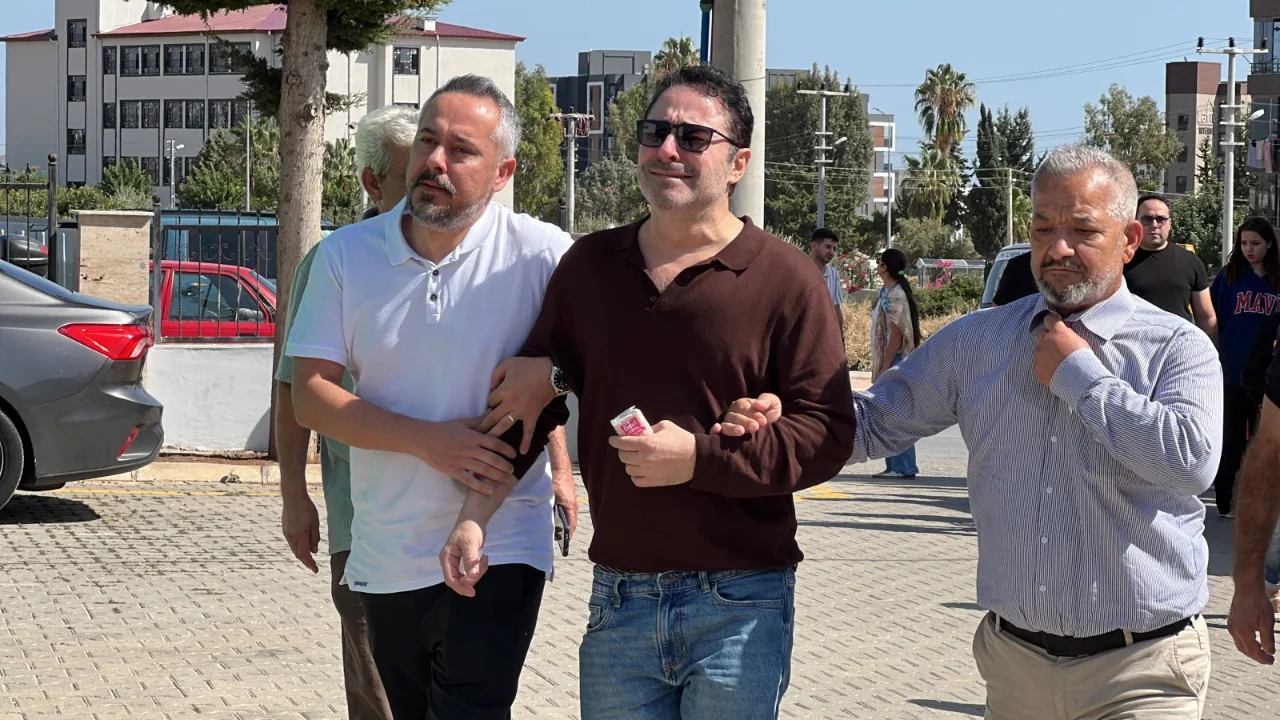 Atilla Tasin Kizi Sezen Tas Son Yolculuguna Ugurlandi (2)
