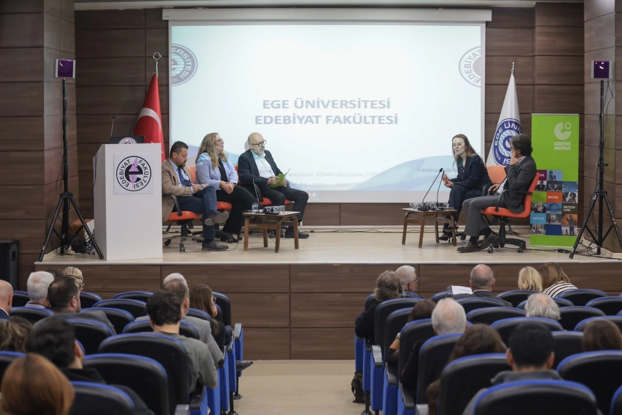 Baskan Mutlu Konak In Direncli Kent Vizyonunu Uluslararasi Konferansta Anlatti Yenibakishaber