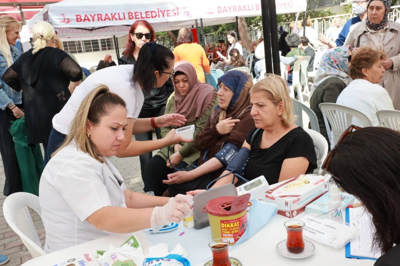 Bayraklida Yaslilar Gunune Ozel Kendime Merhaba Yenibakishaber