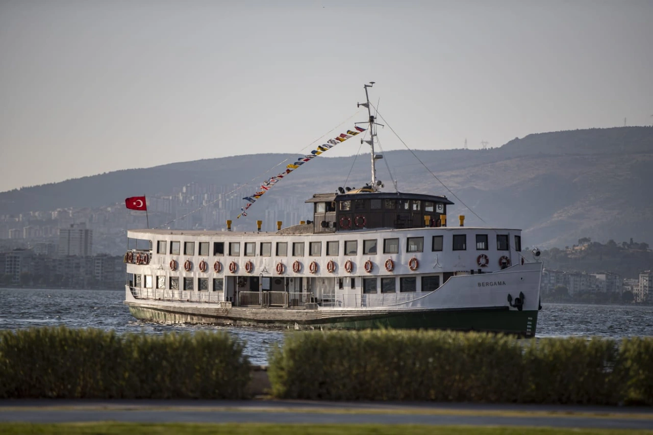 Bergama Vapuru Yeniden Seferde Yenibakishaber