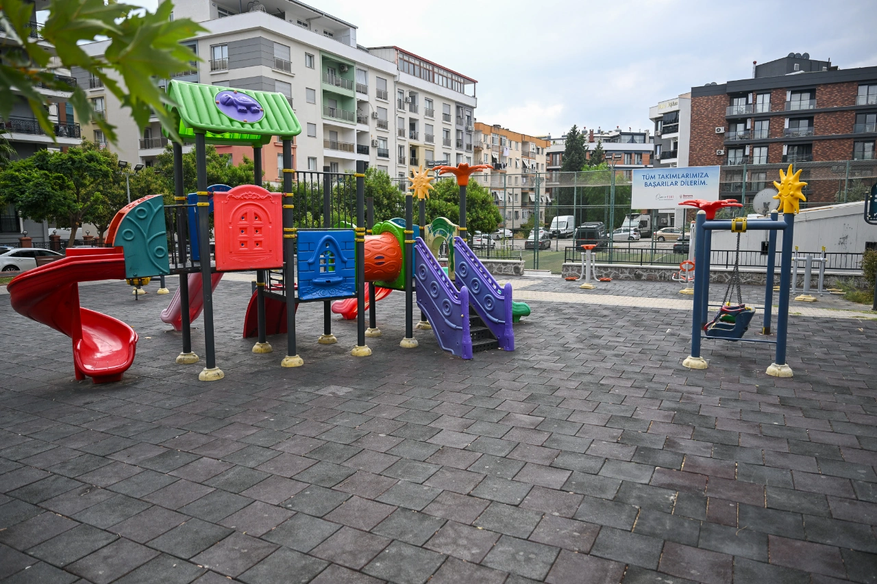 Bornova Da Dev Park Yenilenecek Karari Mahalleli Verecek Yenibakishaber (1)