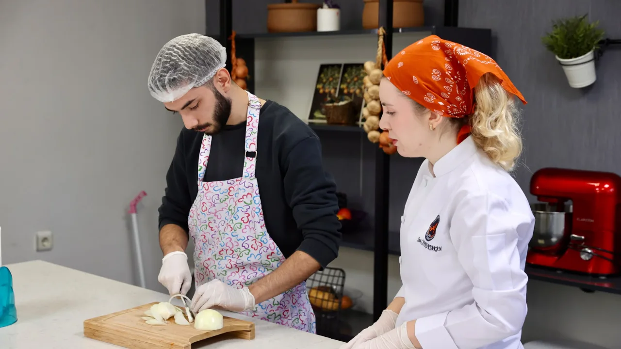 Buca Belediyesi Ascilik Kursu 01 Yenibakishaber