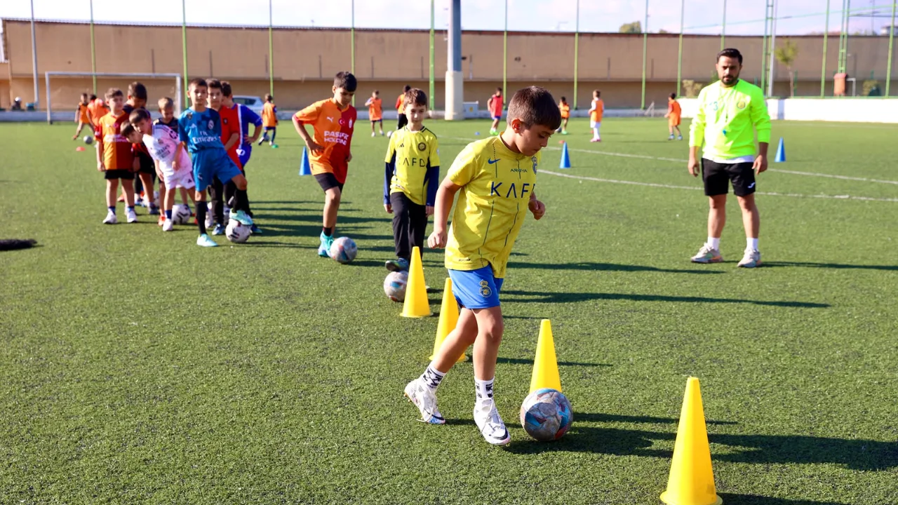 Buca Futbol 6 Yenibakishaber