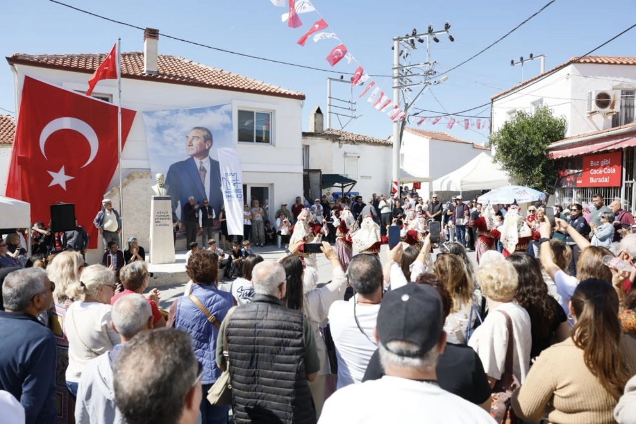 Cesmede Germiyan Kulturu Iki Gunluk Senlikle Yasatildi Yenibakishaber (2)