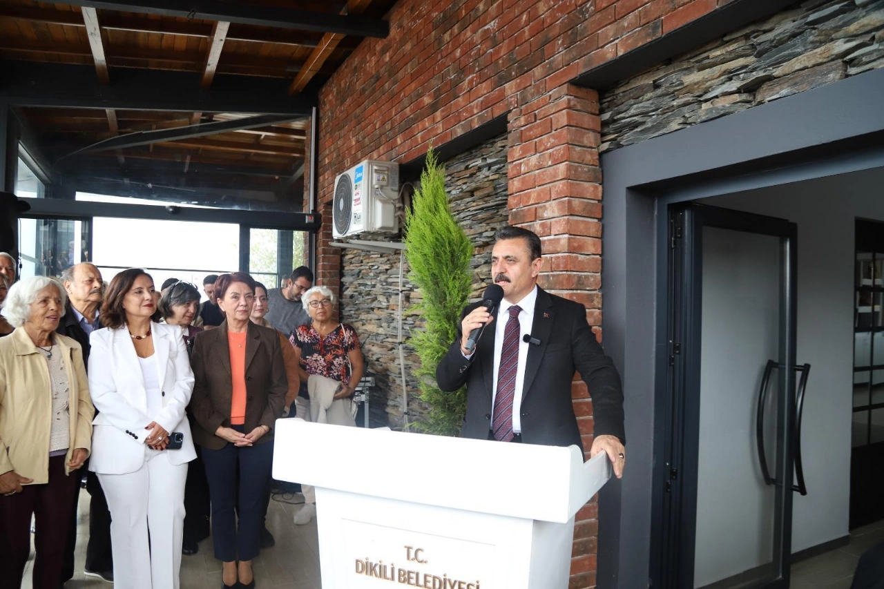 Dikili De Sanat Kultur Ve Uretim Tek Cati Altinda Bulustu Yenibakishaber (1)