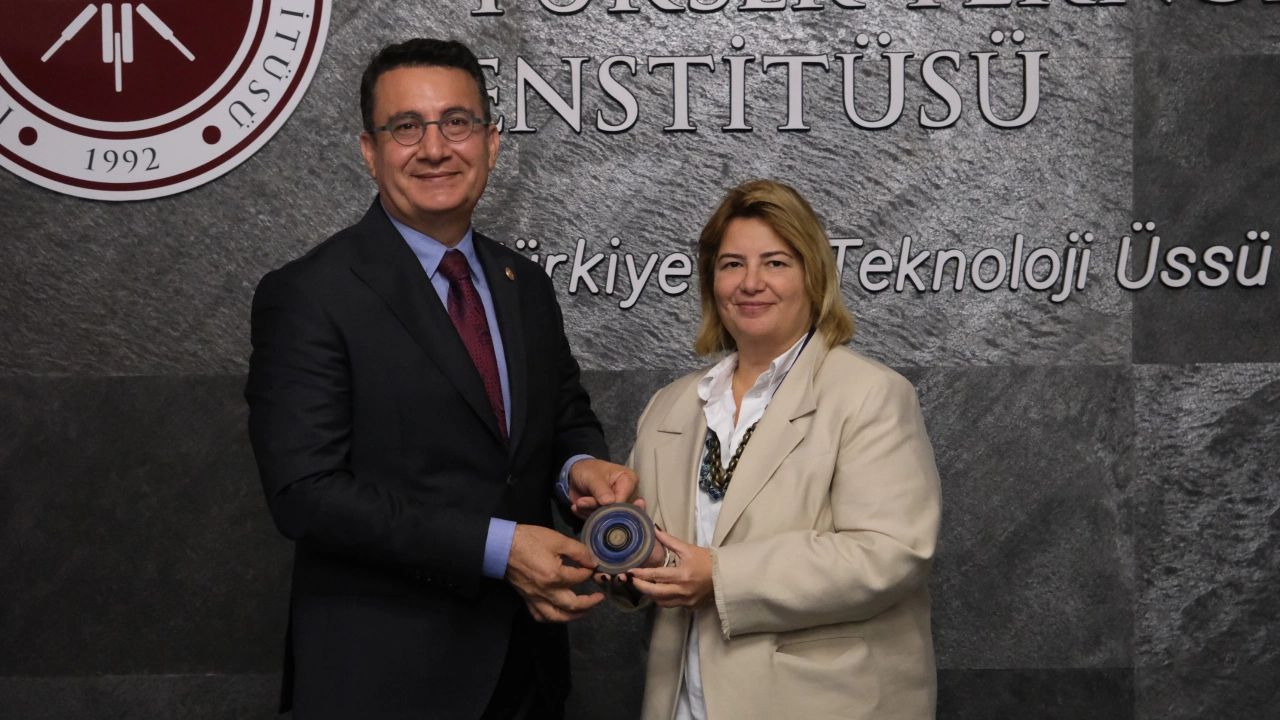 Esiad Baskani Zorlu Teknolojik Potansiyeli Ekonomik Degere Donusturmeliyiz Yenibakishaber (2)