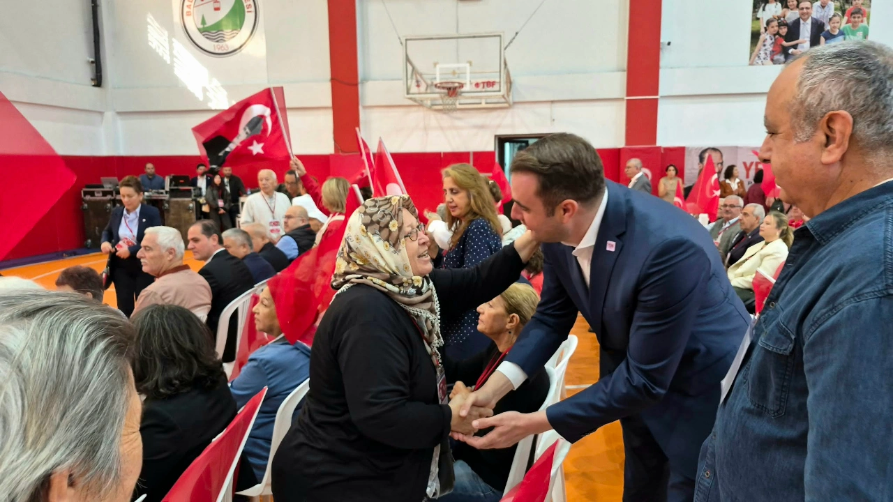 Guc Iktidarin Hayalini Bile Kuramadigi Bir Demokrasi Soleni Yasiyoruz Yenibakishaber (2)
