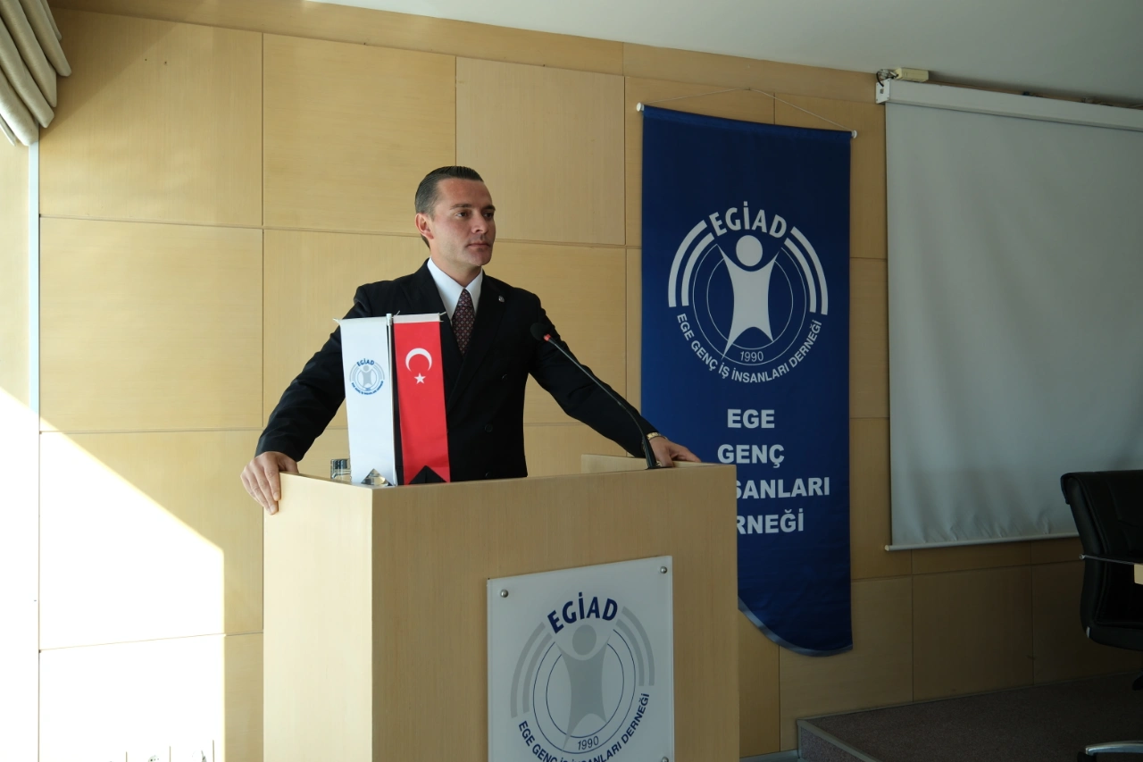 Is Dunyasindan Diplomasiye Egiad Uyesi Fahri Konsoloslar Deneyimlerini Paylasti Yenibakishaber (3)