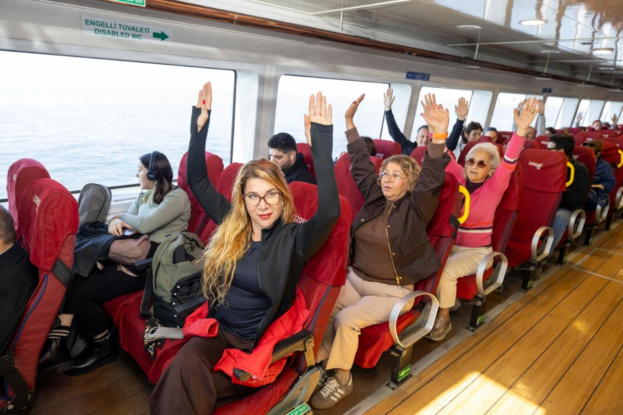 Izmir De Vapur Yolculuklari Sporla Basliyor Yenibakishaber