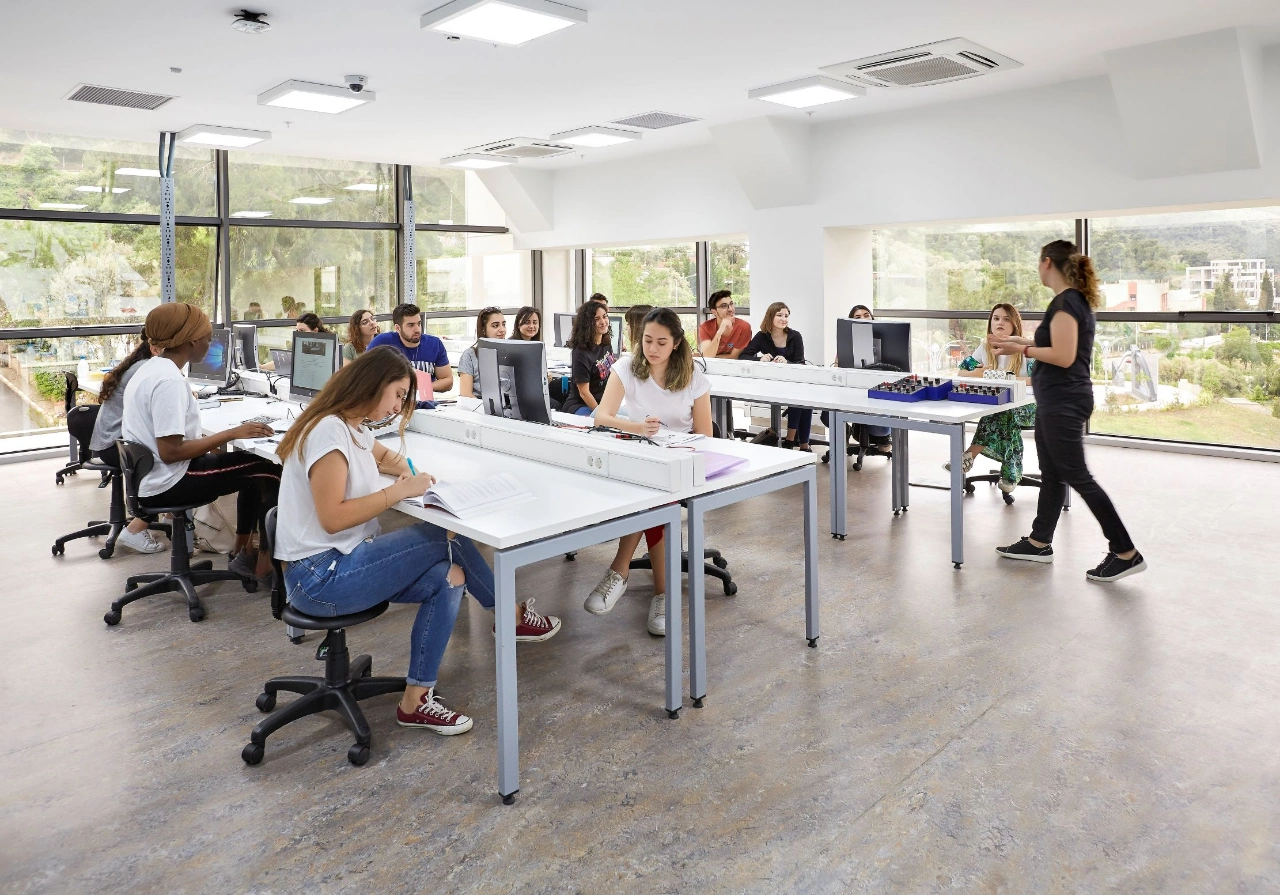 Izmir Ekonomi Universitesi Nden Gelecege 6 Imza Yenibakishaber (1)