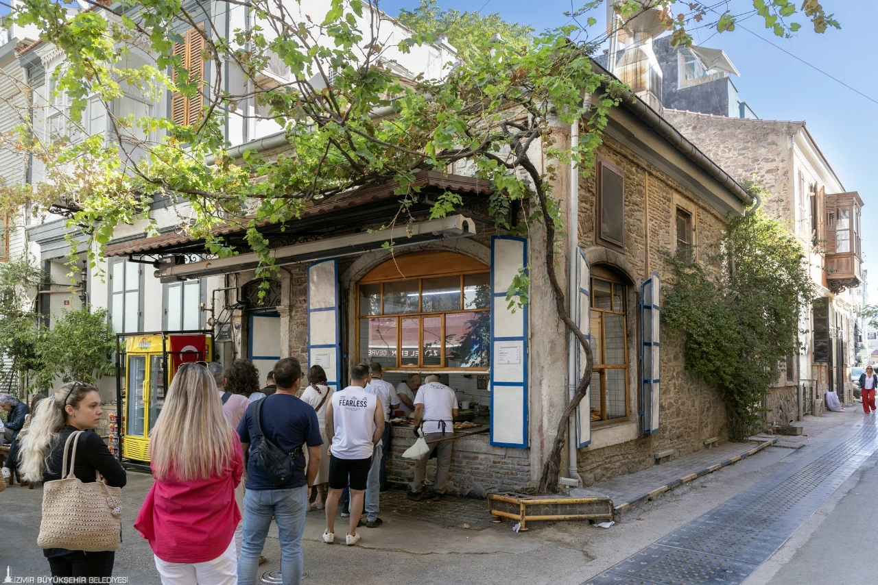 Izmir In Tarihine Iz Birakan Calismalar Belli Oldu Yenibakishaber (3)