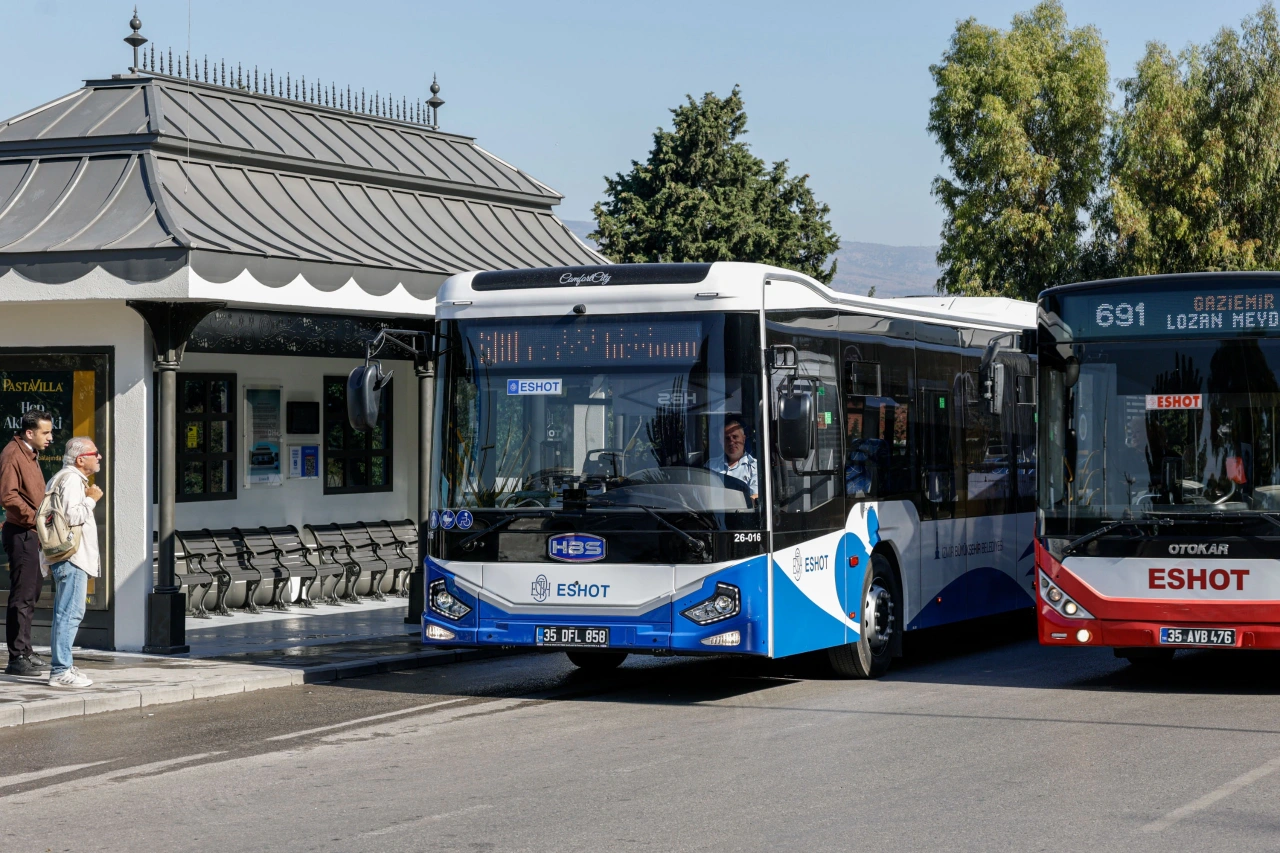 Izmir In Yeni Duraklari Dikkat Cekiyor Ikincisi Hizmete Hazir Yenibakishaber