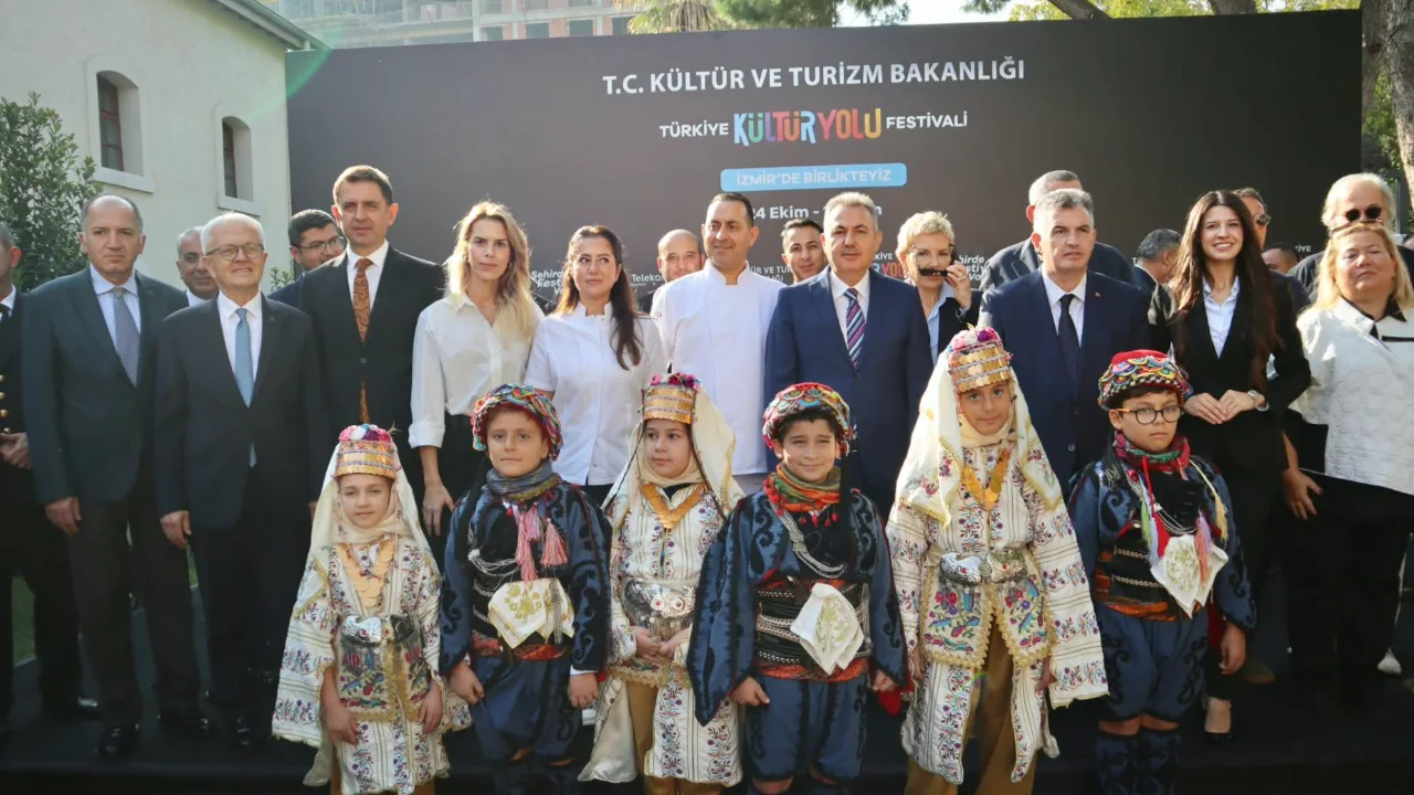 İzmir Kültür Yolu Festivali açılışı yapıldı