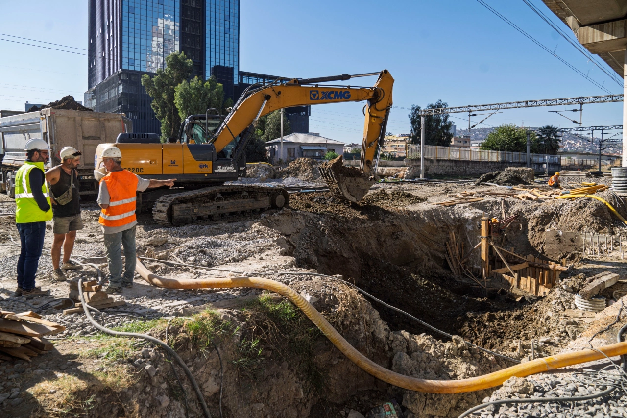 Izmir Trafigine Nefes Aldiracak Projede Kritik Esik Asildi Yenibakishaber