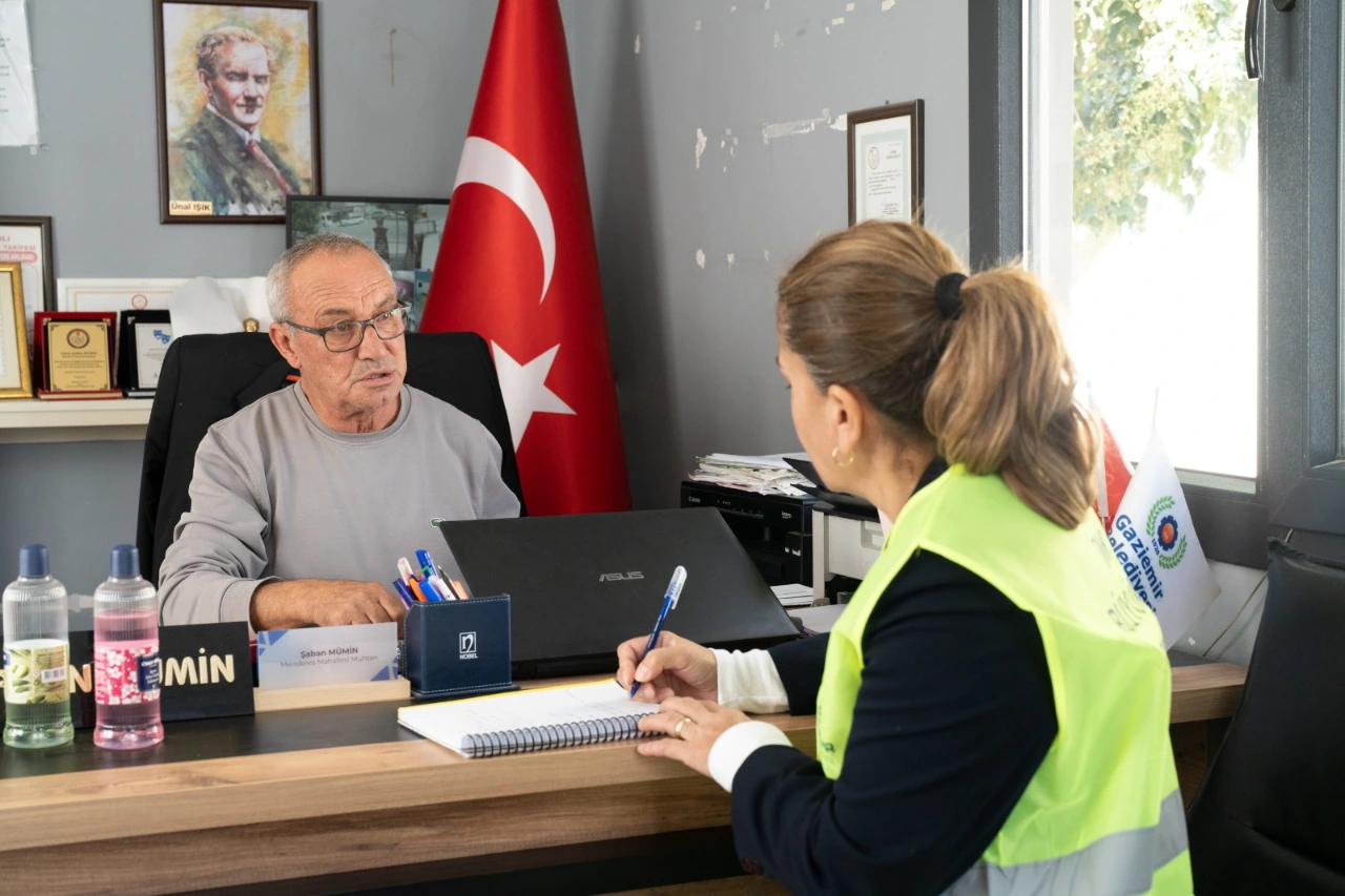 Izmirli Muhtarlara Buyuksehir Den Kutlama Yenibakishaber
