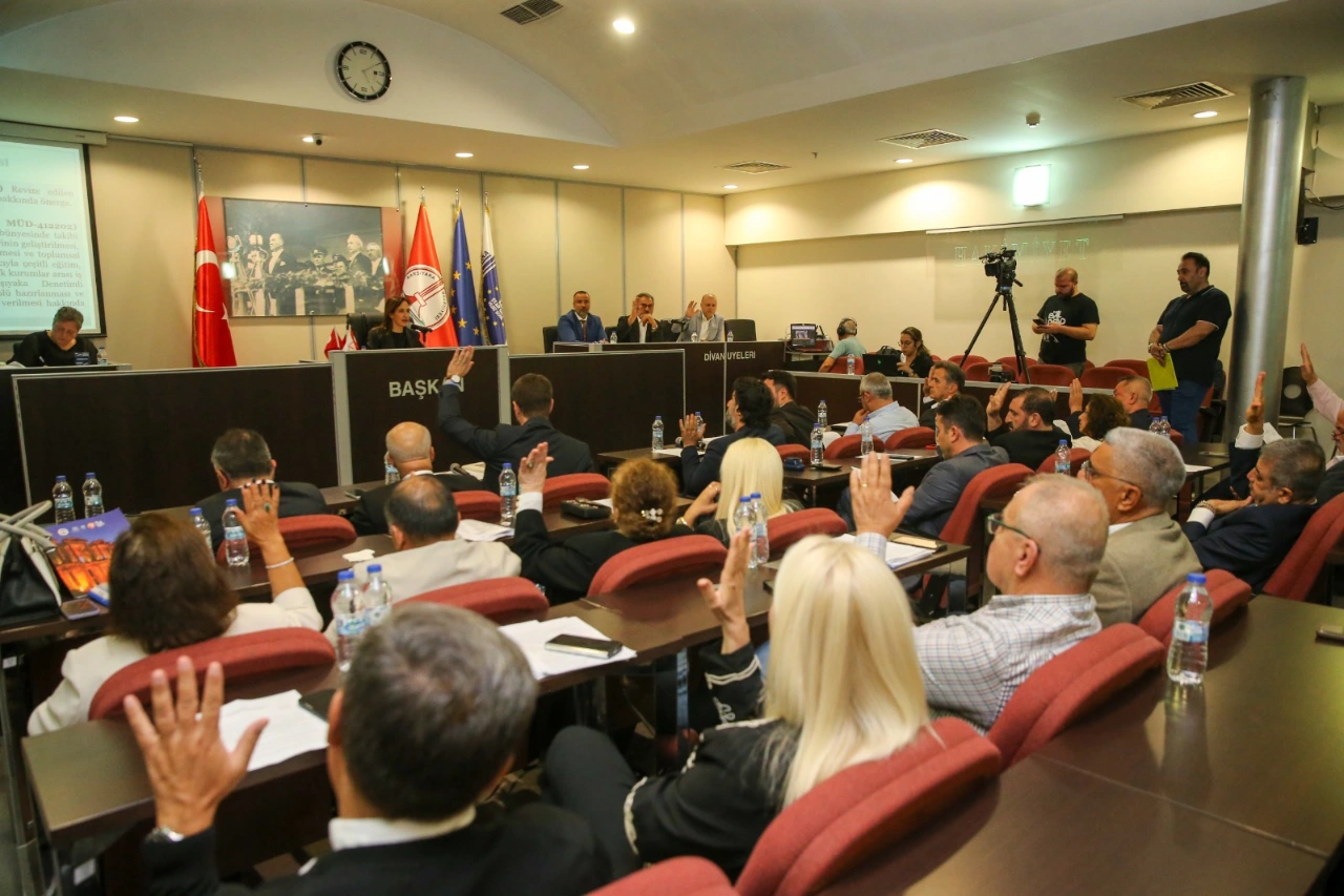 Karsiyaka Da 6 Milyar 600 Milyon Liralik Butceye Onay Yenibakishaber (1)