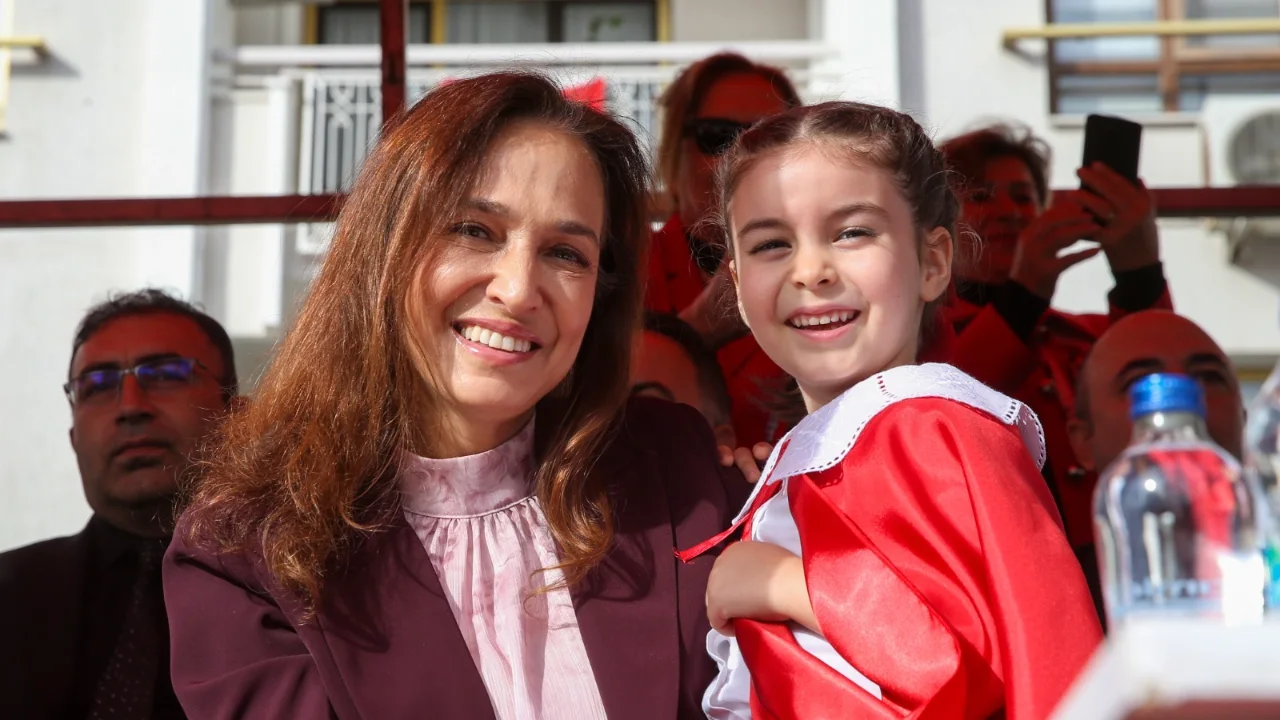 Karsiyaka Da 7 Den 77 Ye Bayram Coskusu Yenibakishaber