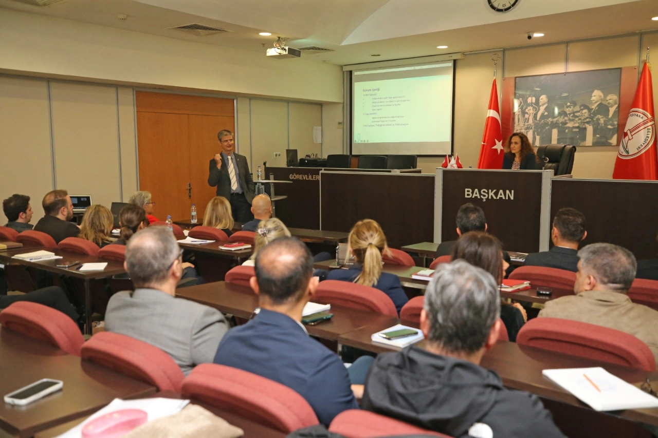 Karsiyaka Da Belediye Hizmetlerine Efqm Modeli Yenibakishaber