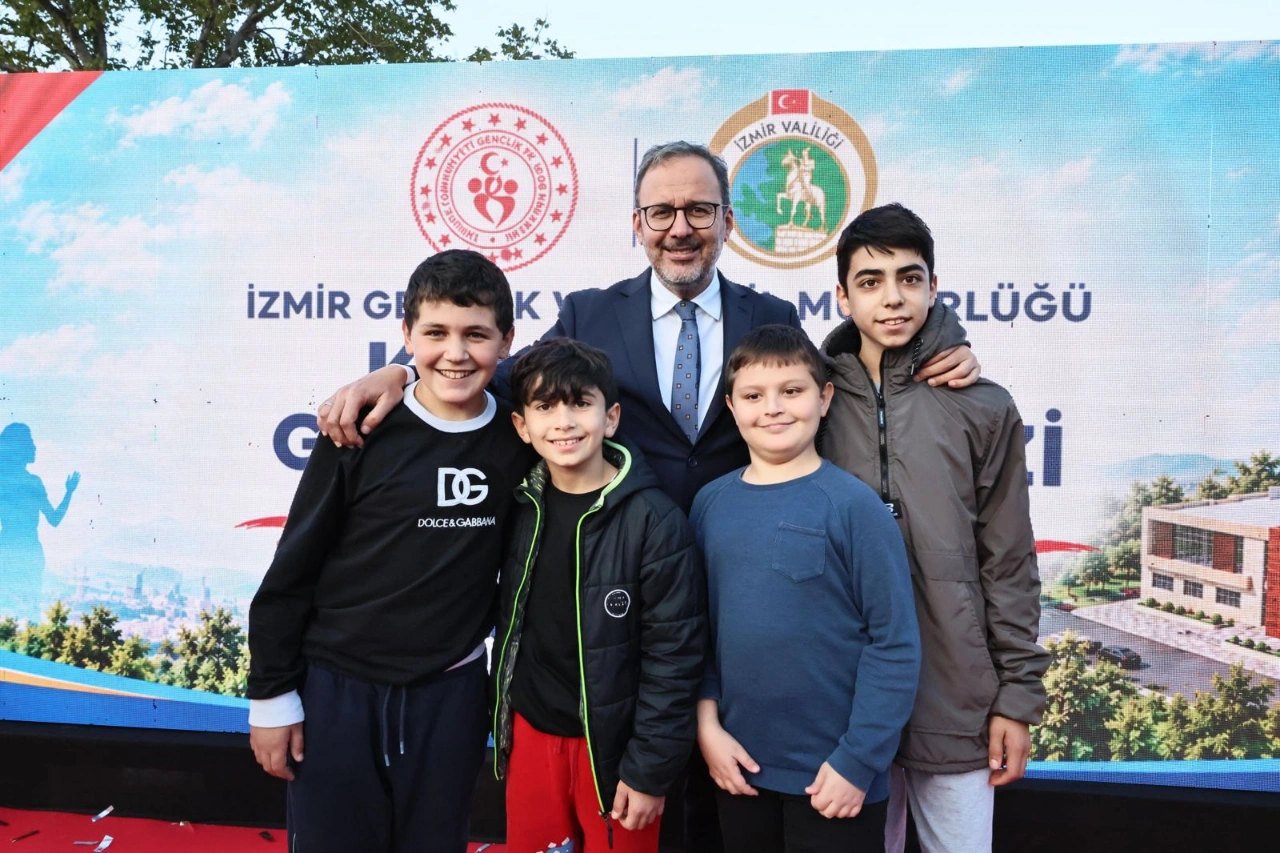 Kemalpasa Genclik Merkezi Nin Temeli Atildi Yenibakishaber (2)