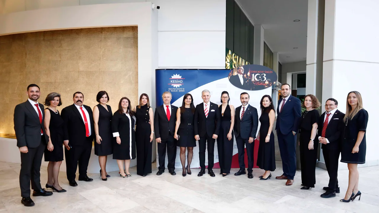 Kesiad Cumhuriyet In 103 Yenibakishaber