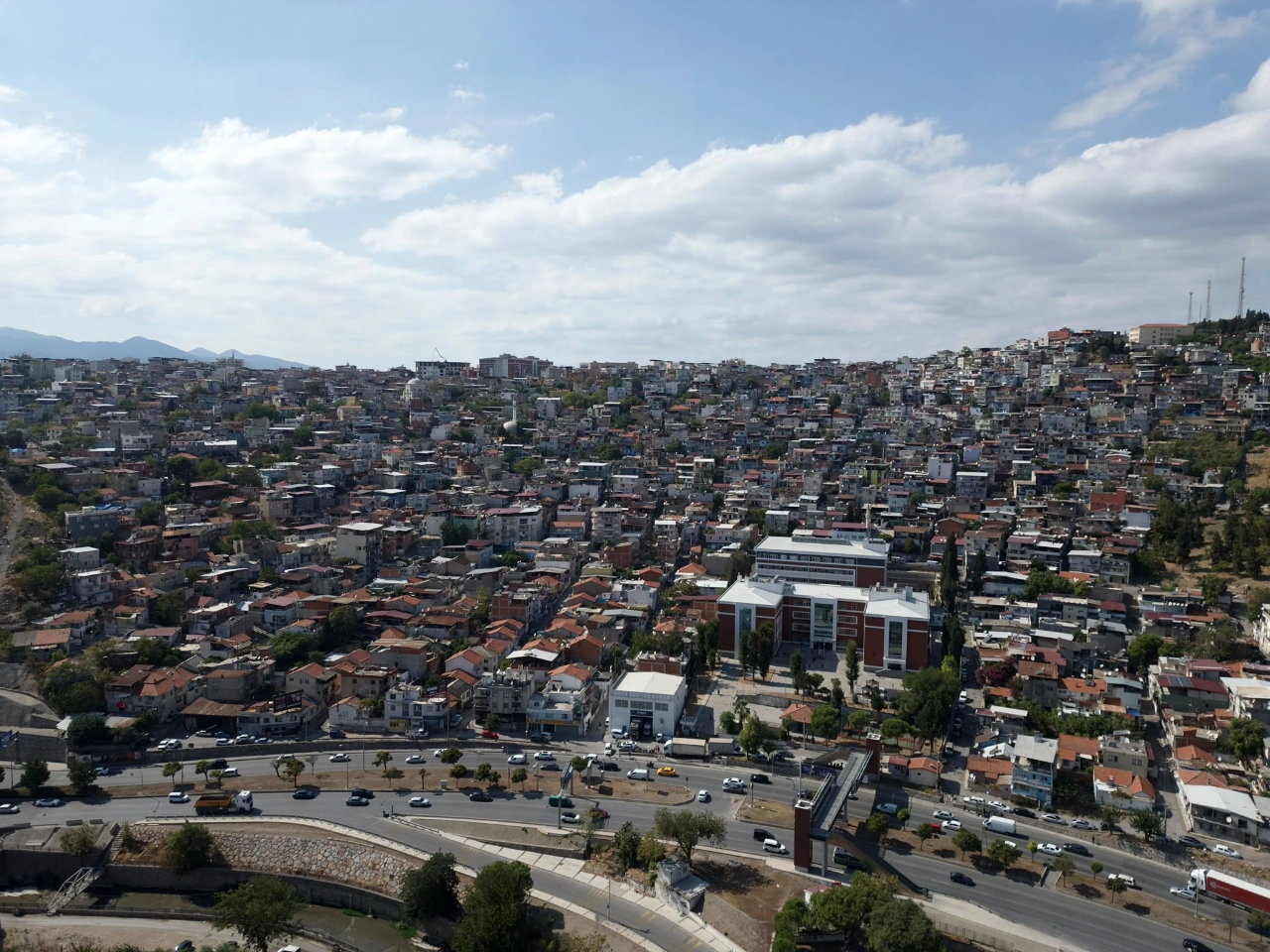 Konak’ta kentsel dönüşümde ilk adım 19 Mayıs’tan