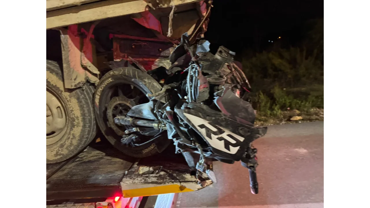 Motosiklet Pikaba Ok Gibi Saplandi2 Yenibakishaber