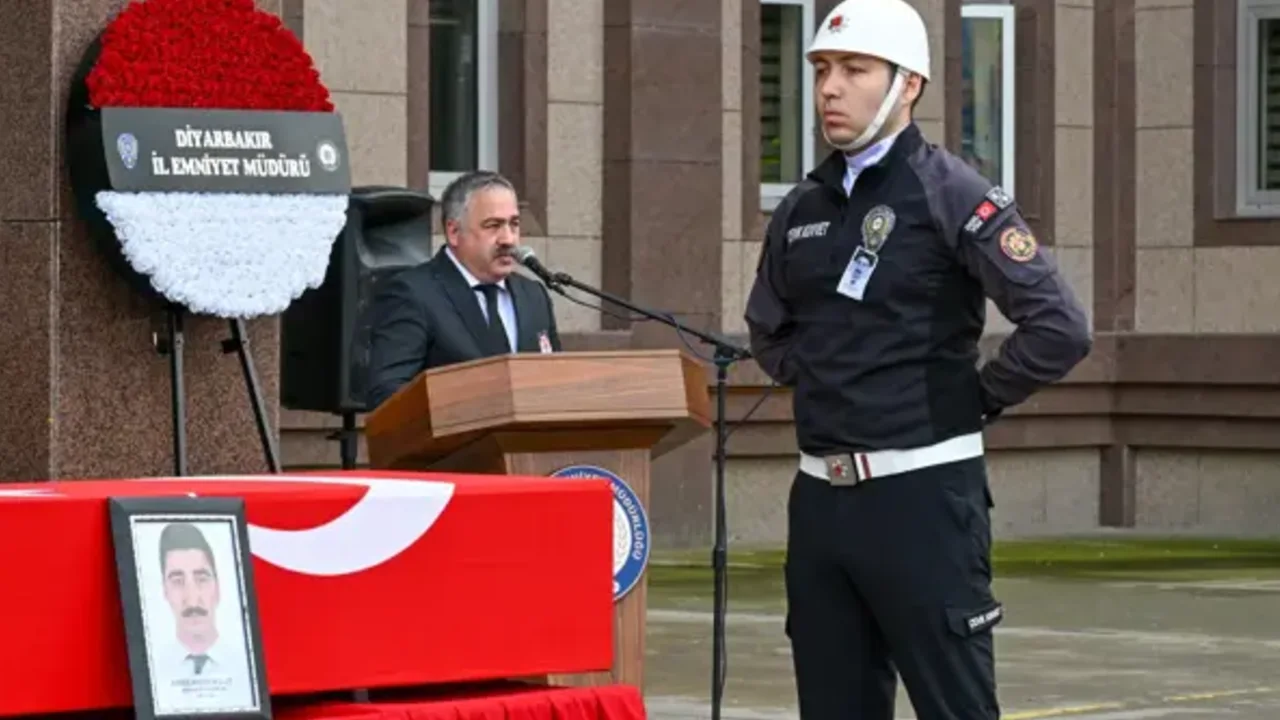 Polis memuru Abdülkadir Bulut hayatını kaybetti