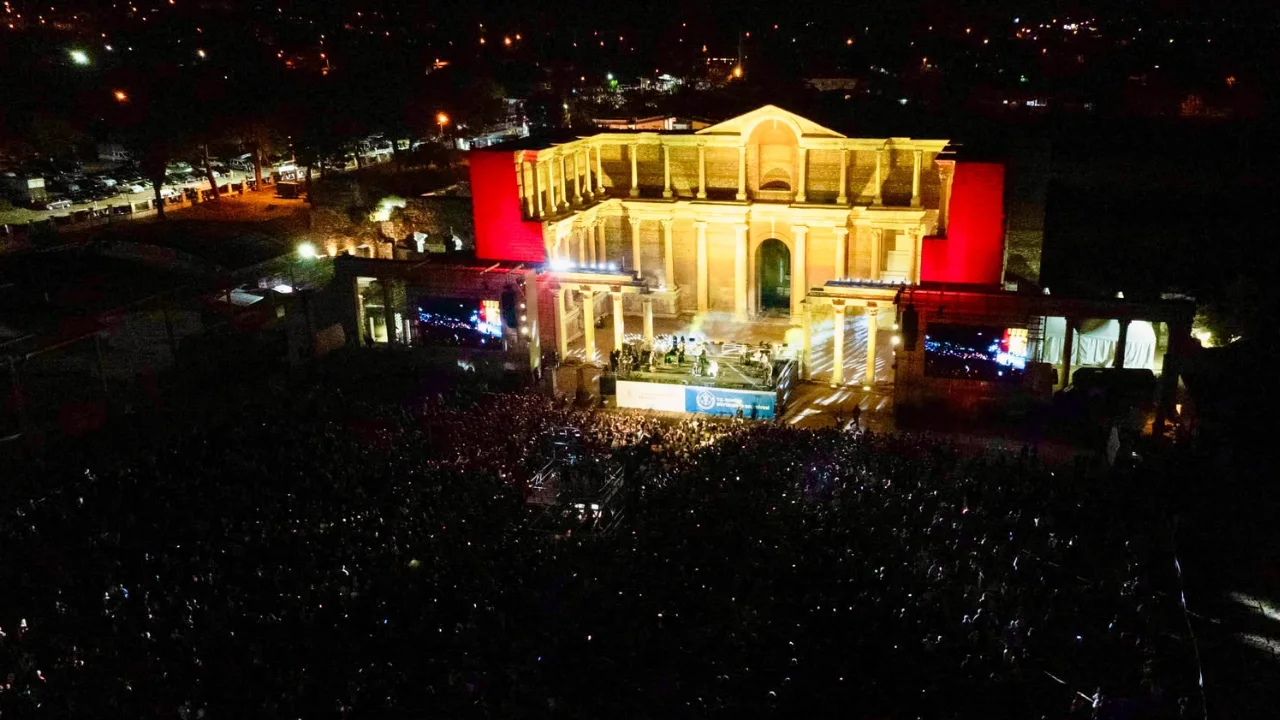 Sardes Te Goran Bregovic Ruzgari Buyuksehir Den Unutulmaz Gece 8 Yenibakishaber
