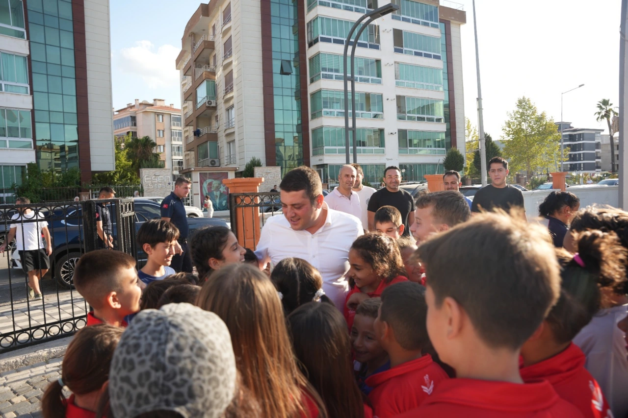 Torbali Da 220 Sporcu Cumhuriyet Icin Hamle Yapti Yenibakishaber (1)