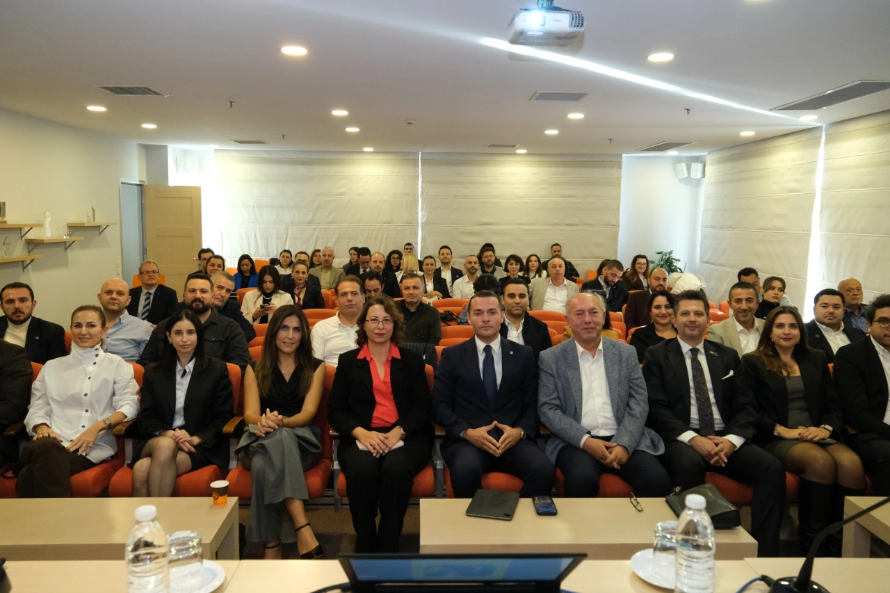 Yaratici Yikim Izmir In Kapisinda Is Yapma Bicimleri Donusuyor Yenibakishaber (3)