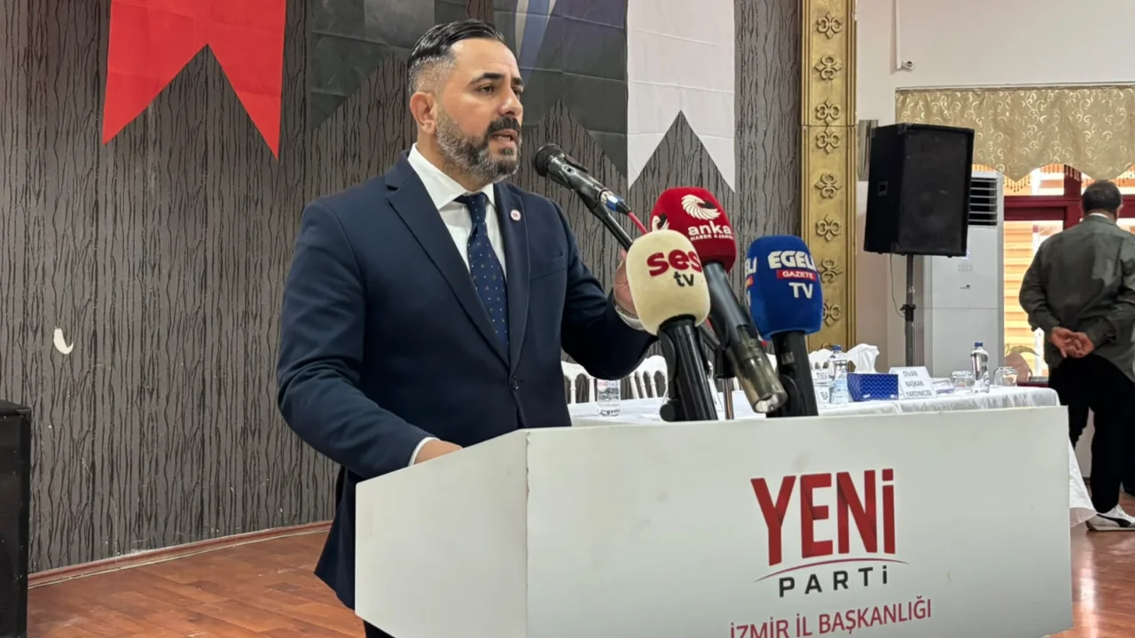 Yeni Parti Bucada Sandik Basinda Baskanini Uyeler Seciyor (3)