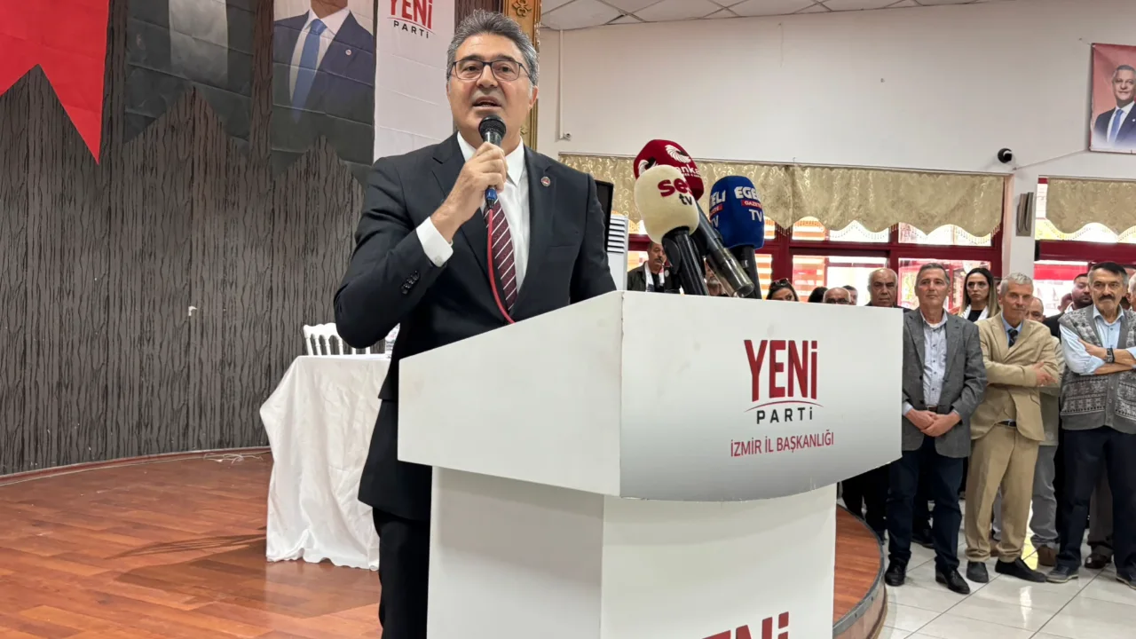 Yeni Parti Bucada Sandik Basinda Baskanini Uyeler Seciyor (4)